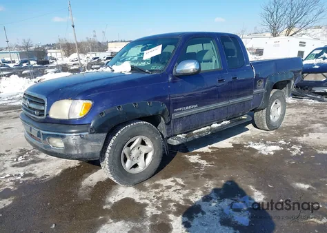 2000 Toyota Tundra Sr5 V8 from USA, damaged, VIN 5TBBT4419YS026723